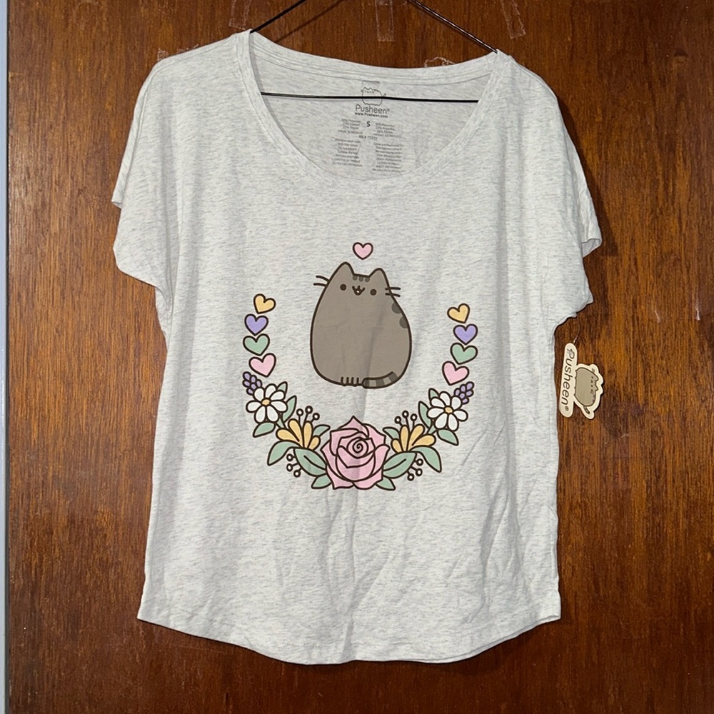 Pusheen Floral and Heart Slouchy Tee
